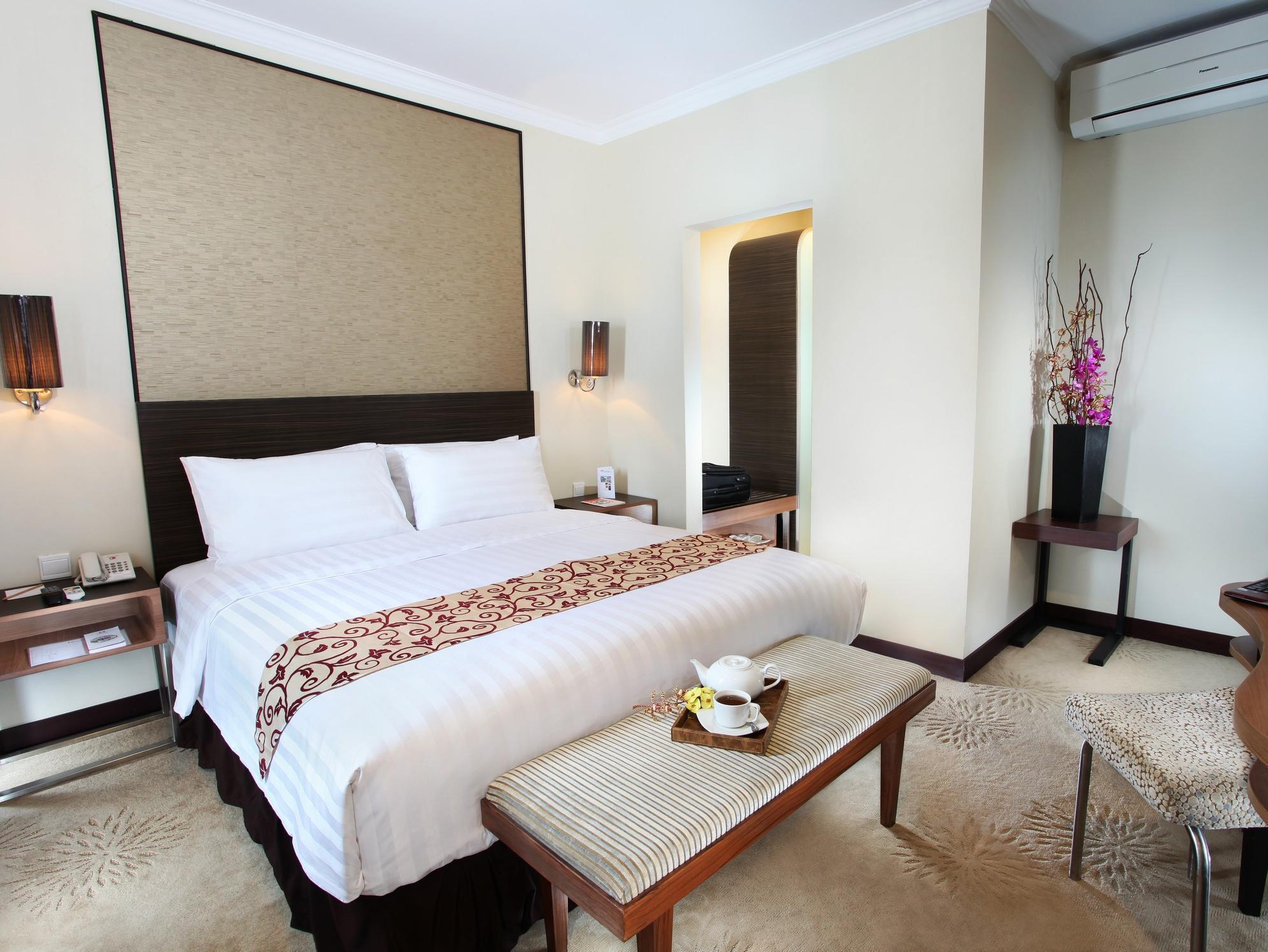 Swiss-Belinn 庞卡兰布翁 外观 照片